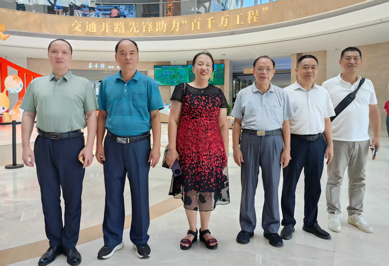 图片2.png 图片2.png