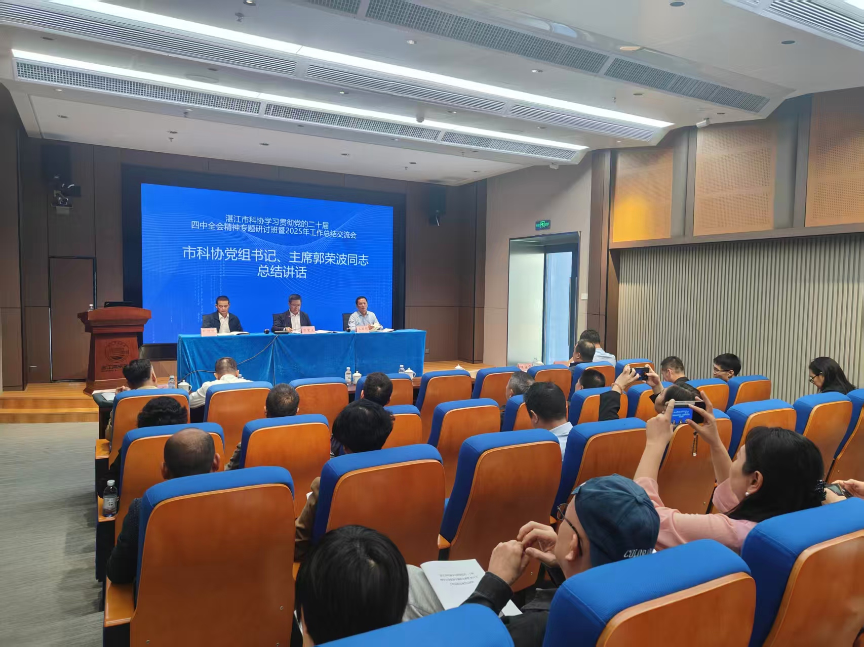 图片13.png 图片13.png